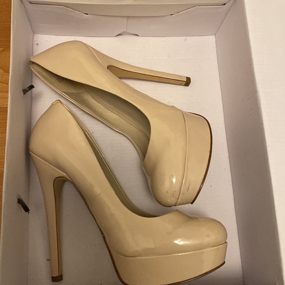 Aldo heels - Picture 3 of 3